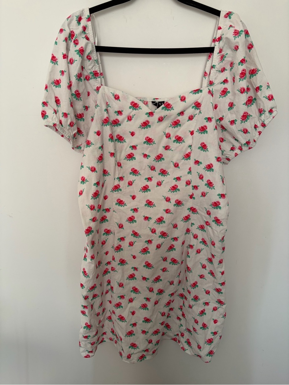 Vero Moda sweetheart neck mini dress puff sleeves floral print